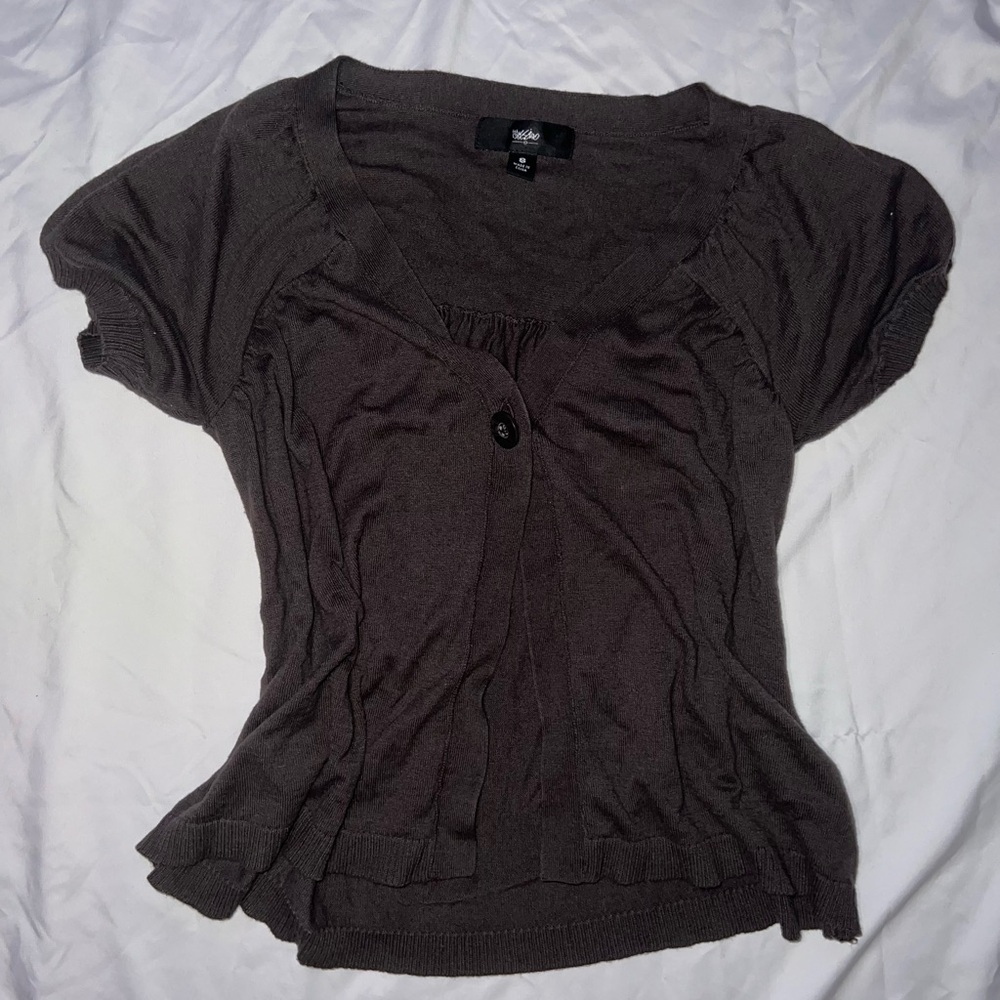 Brown open button shirt